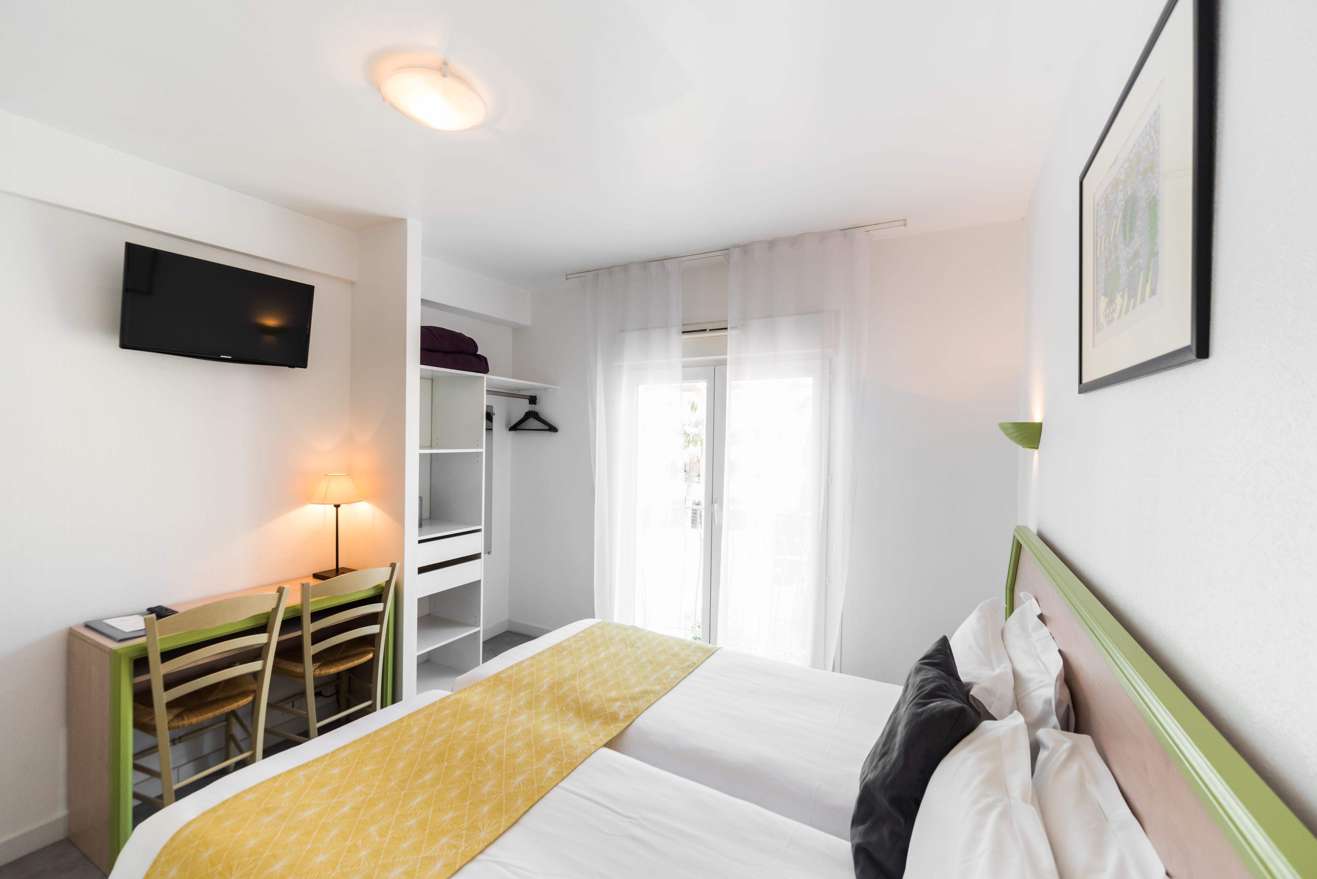 Hotel Provencal Saint-Raphaël Εξωτερικό φωτογραφία