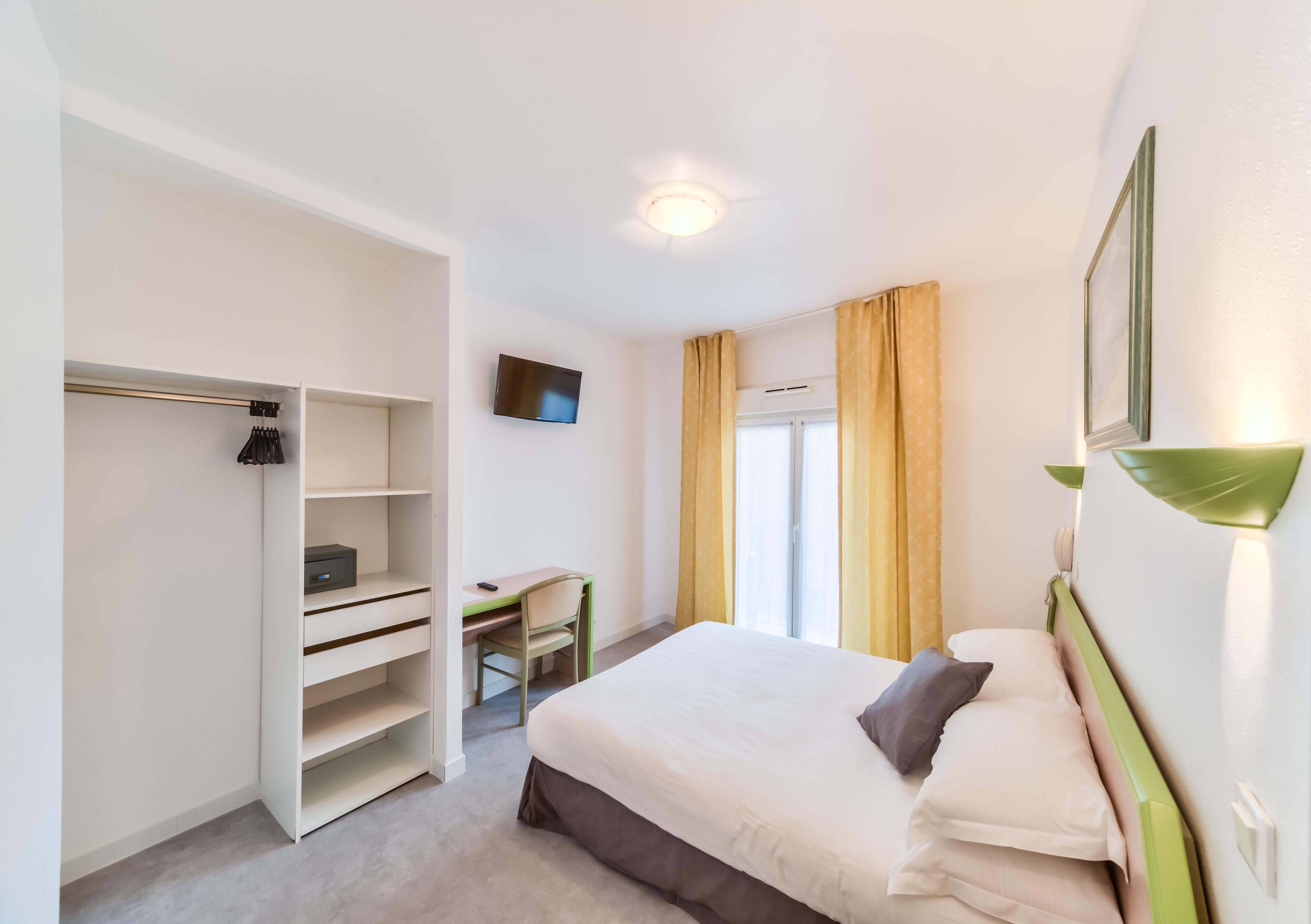 Hotel Provencal Saint-Raphaël Εξωτερικό φωτογραφία