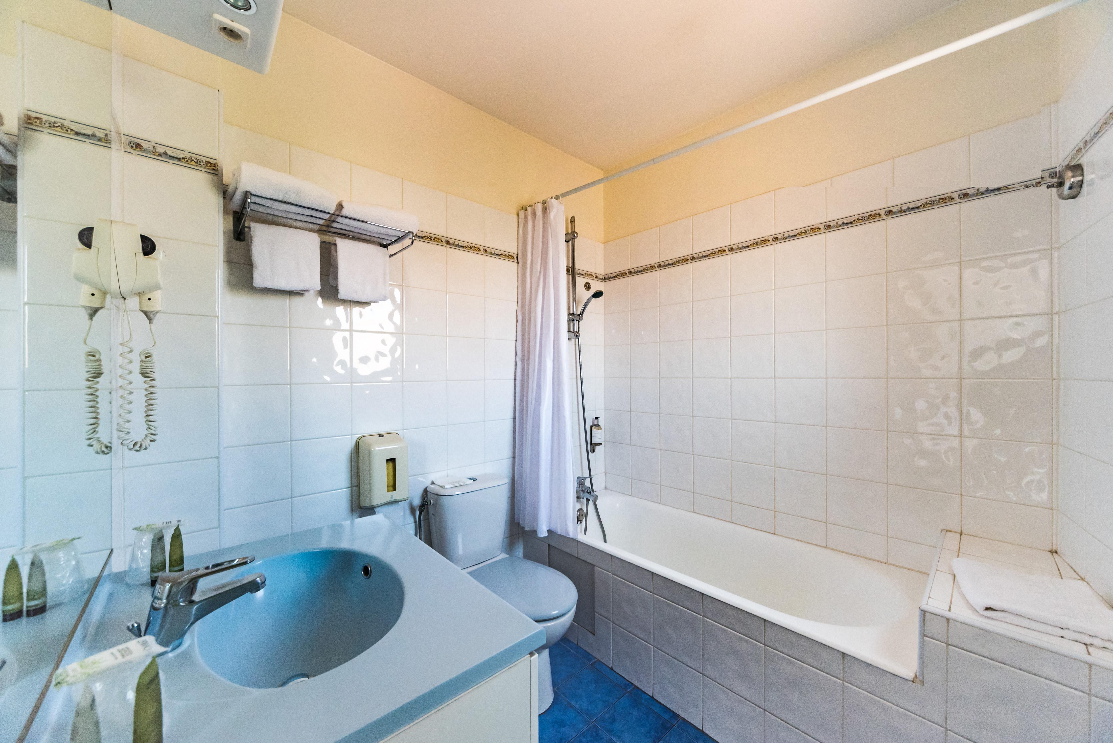 Hotel Provencal Saint-Raphaël Εξωτερικό φωτογραφία