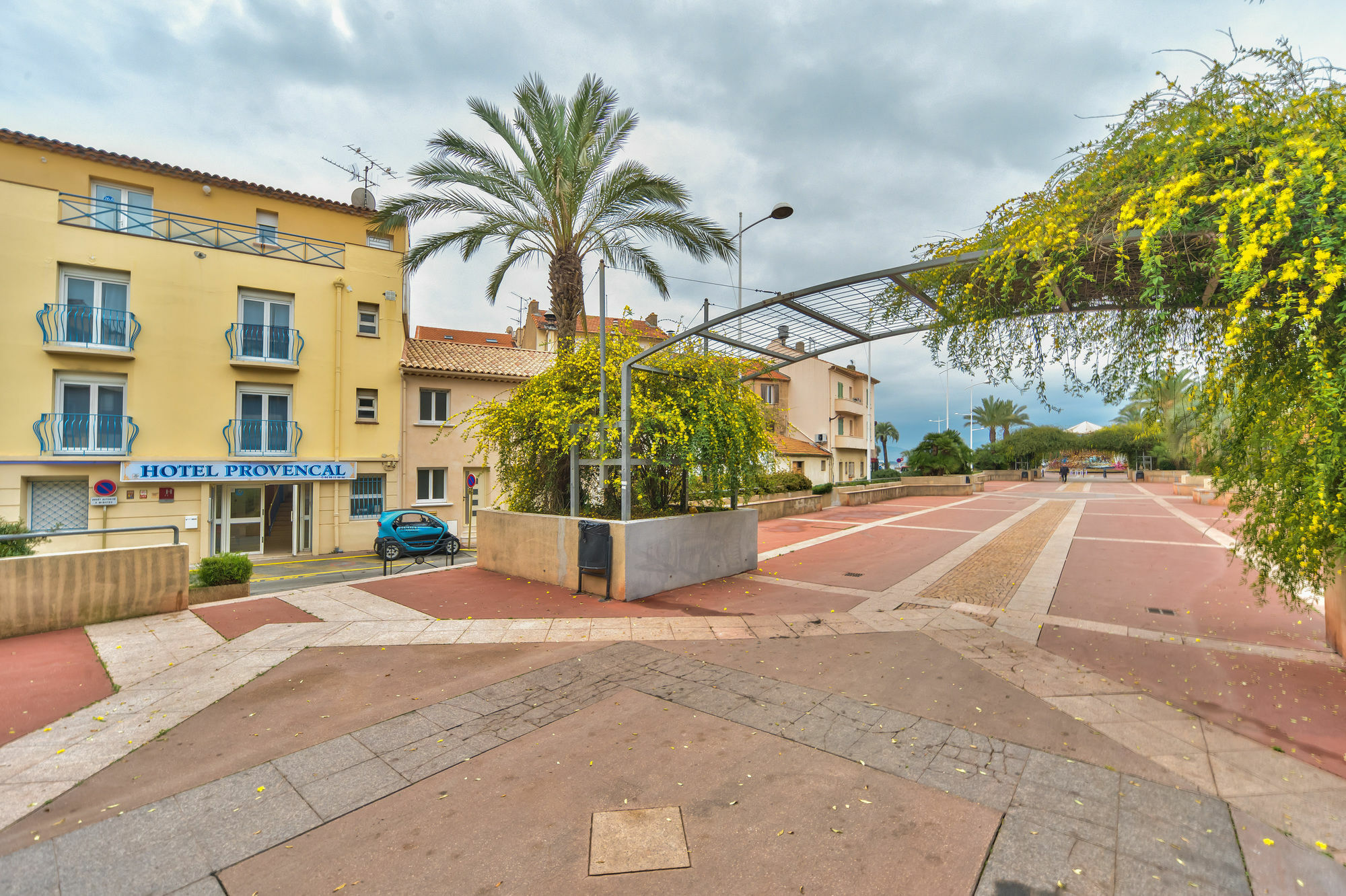 Hotel Provencal Saint-Raphaël Εξωτερικό φωτογραφία